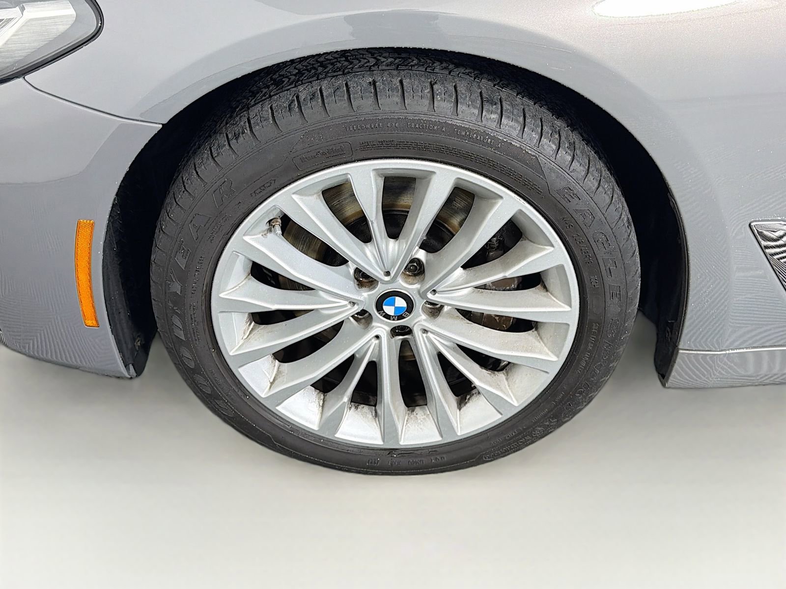 Used 2022 BMW 530i xDrive w/ Convenience Package AWD/4WD image 32