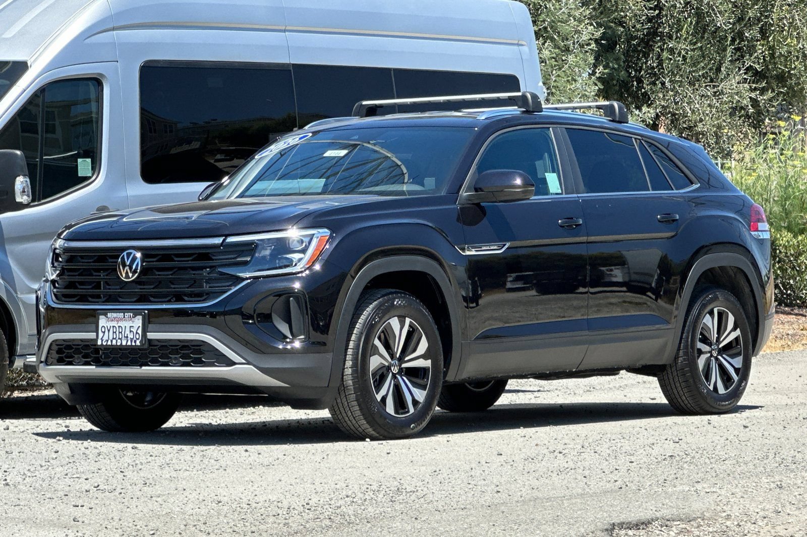 Used 2026 Volkswagen Atlas Cross Sport SE FWD image 8