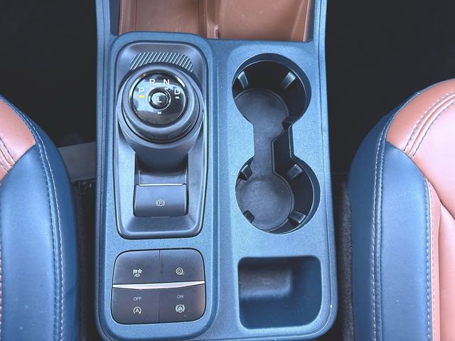 Used 2023 Ford Maverick Lariat w/ Lariat Luxury Package image 16