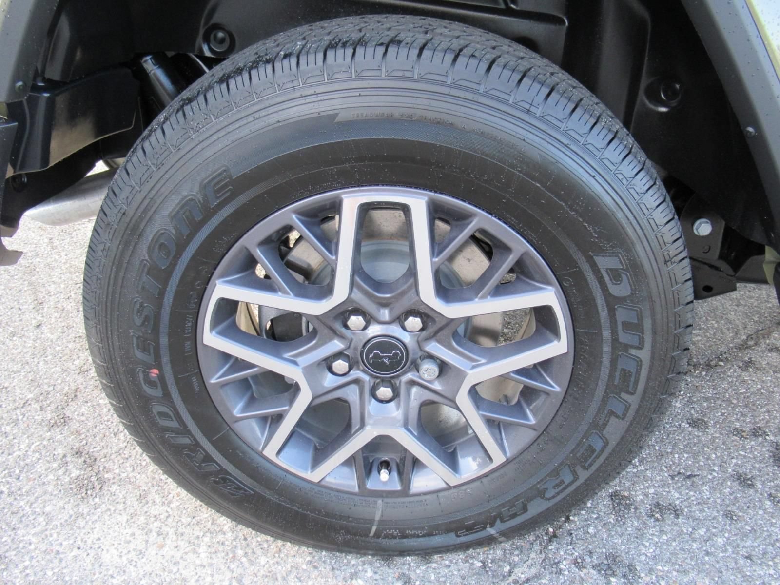 New 2026 Jeep Wrangler Unlimited Sahara AWD/4WD image 8