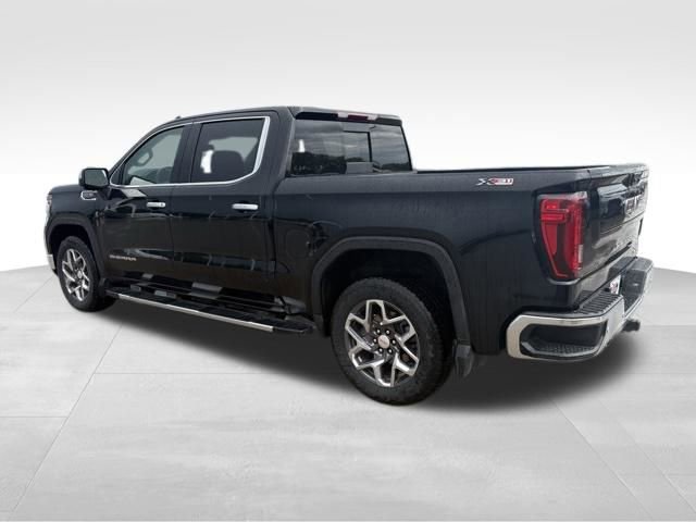 Used 2024 GMC Sierra 1500 SLT w/ SLT Premium Plus Package AWD/4WD image 3