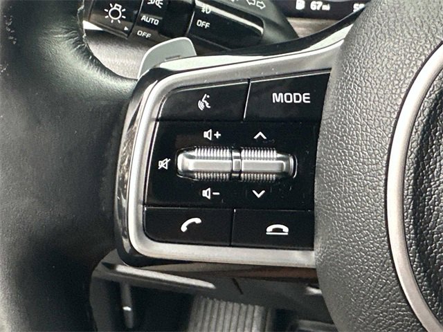 Used 2022 Kia Sorento SX Prestige w/ Rust Color Package image 10