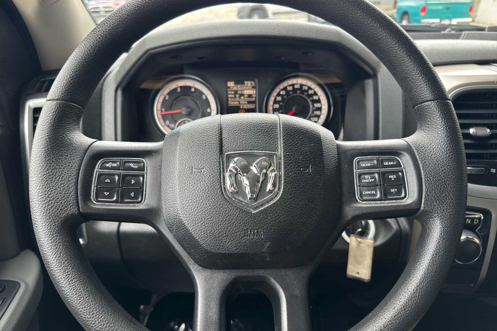 Used 2018 RAM 1500 Classic SLT RWD image 21