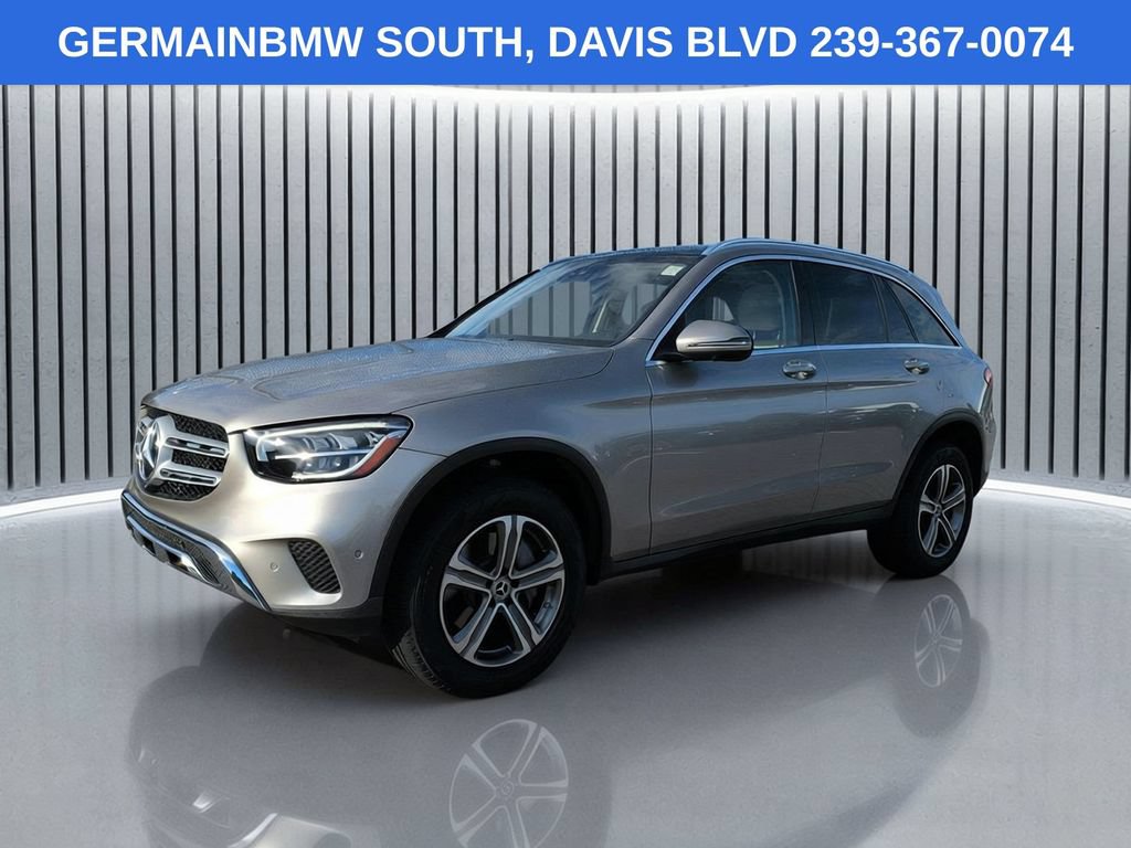 Used 2022 Mercedes-Benz GLC 300 4MATIC image 1