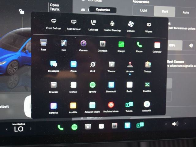 Used 2025 Tesla Model 3 Long Range AWD/4WD image 21