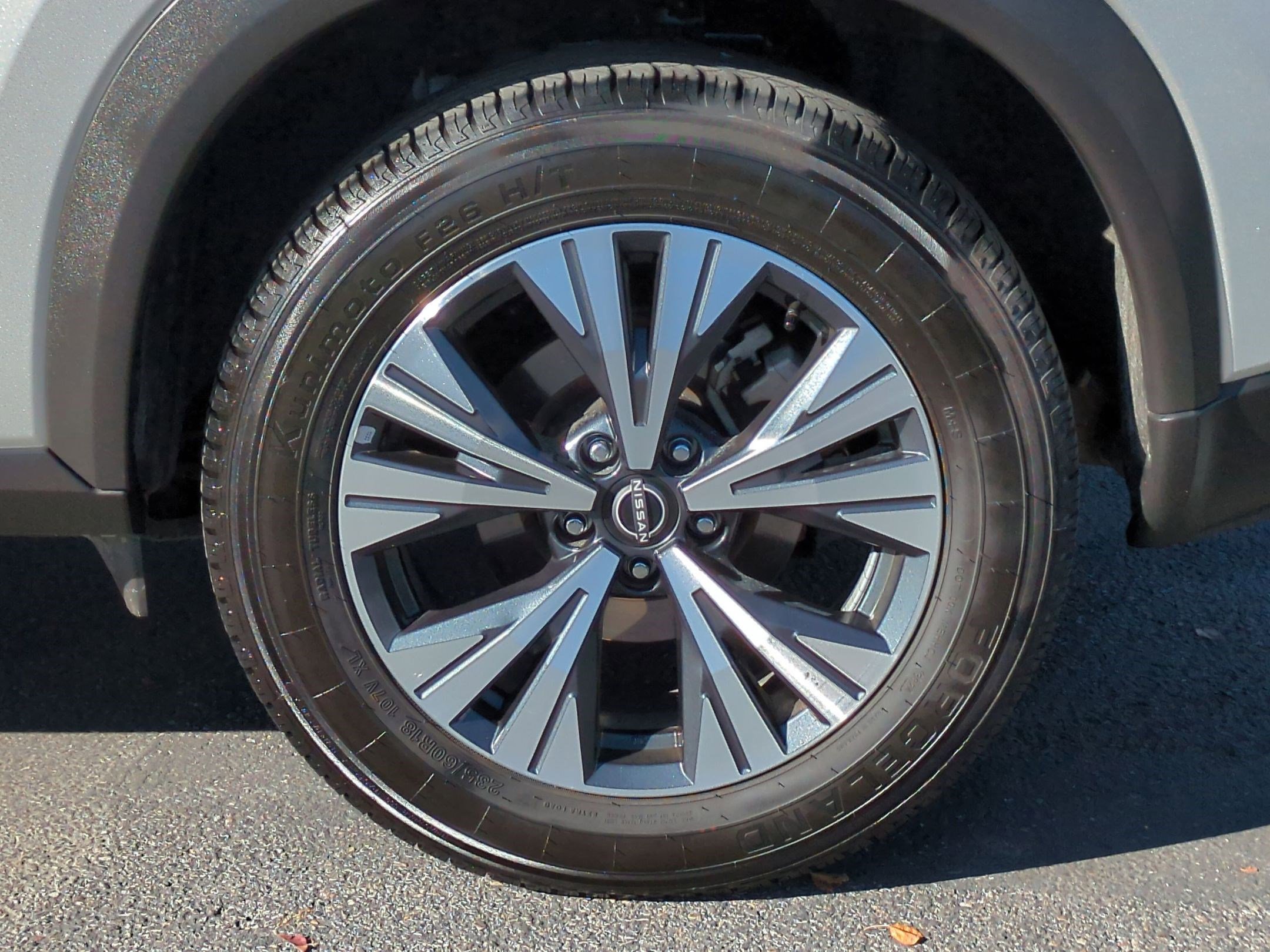 Used 2023 Nissan Rogue SV image 20