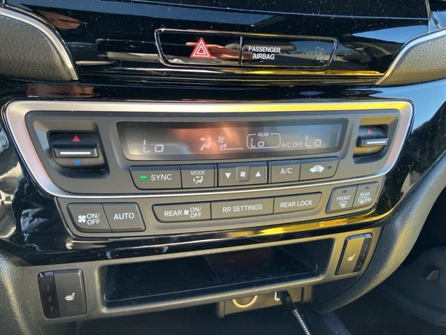 Certified 2021 Honda Passport Touring image 12