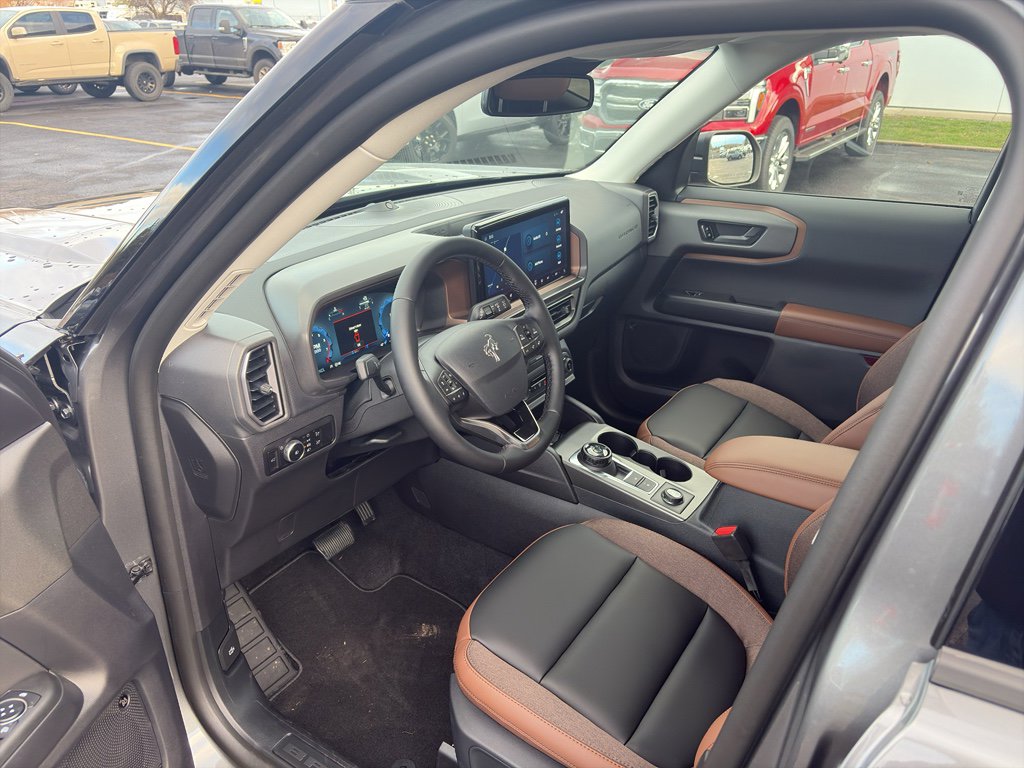 New 2025 Ford Bronco Sport Outer Banks w/ Outer Banks Tech Package+ image 17