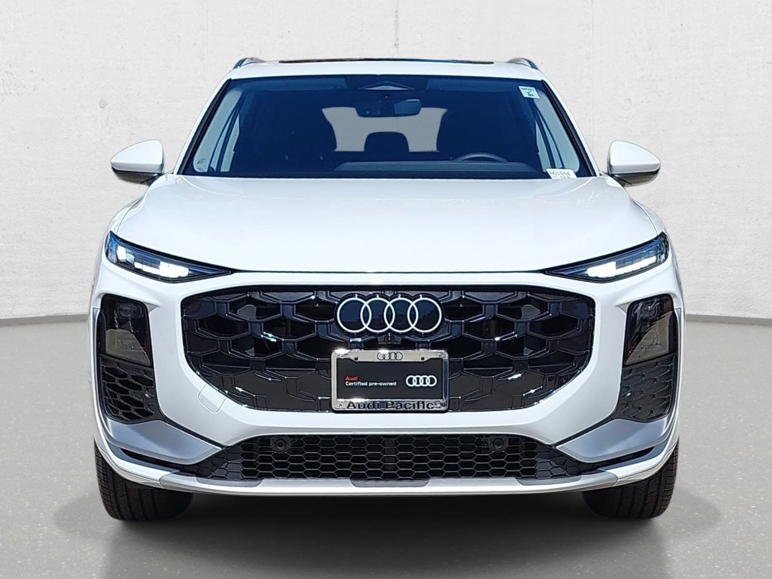 Certified 2026 Audi Q3 quattro 2.0T AWD/4WD image 2