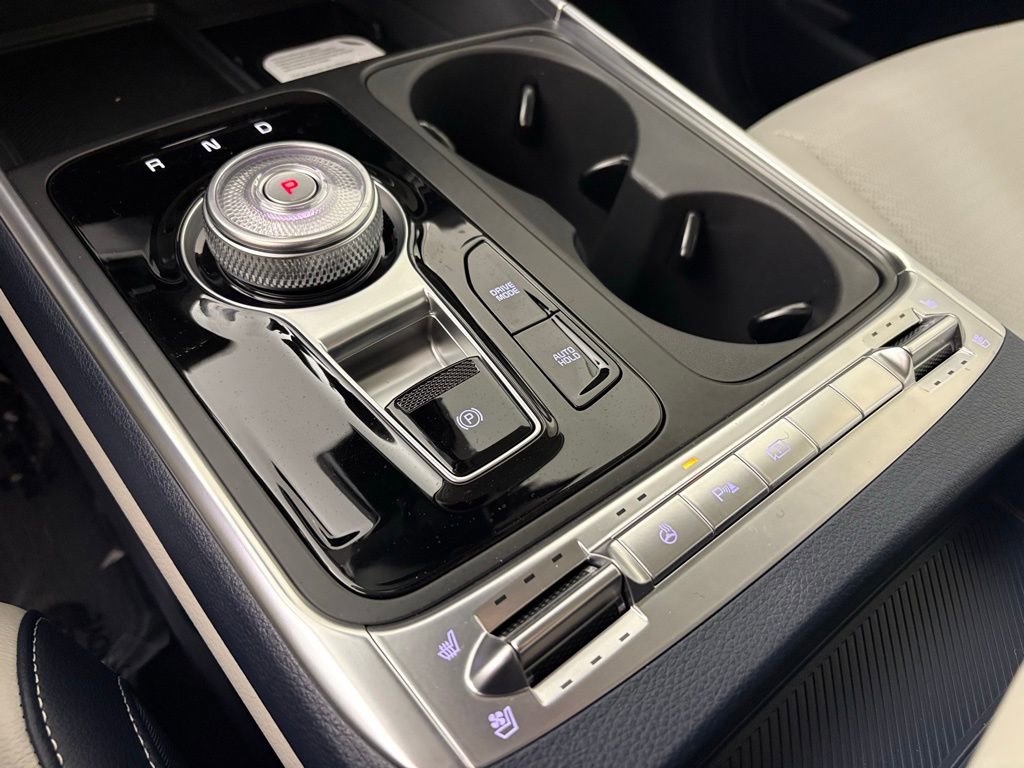 New 2026 Kia Carnival SX Prestige FWD image 32