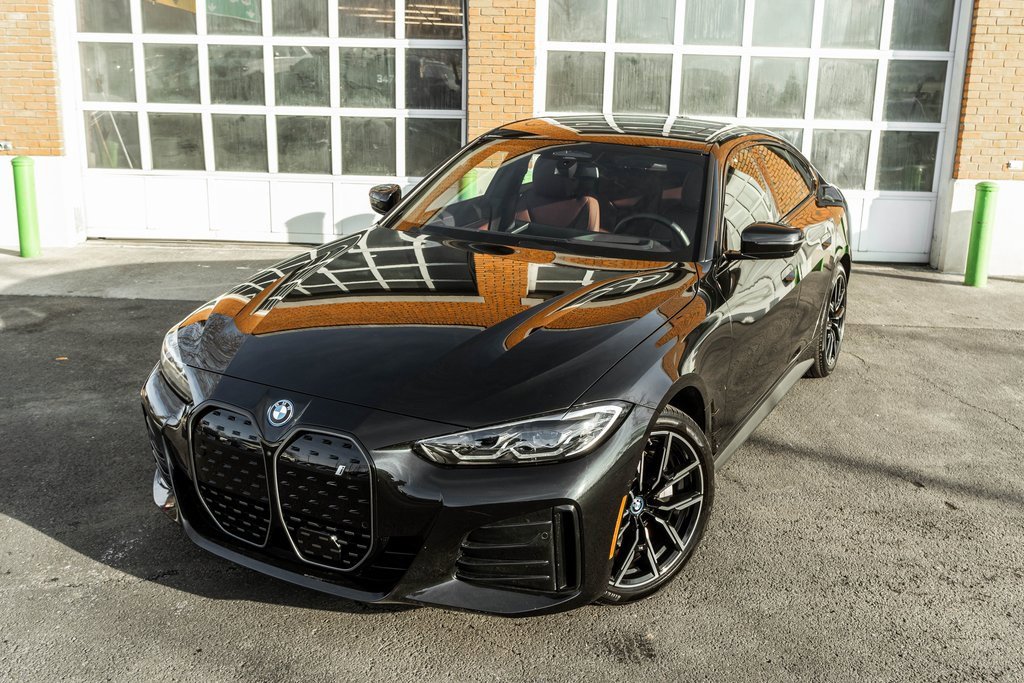 Used 2024 BMW i4 xDrive40i w/ M Sport Package image 2