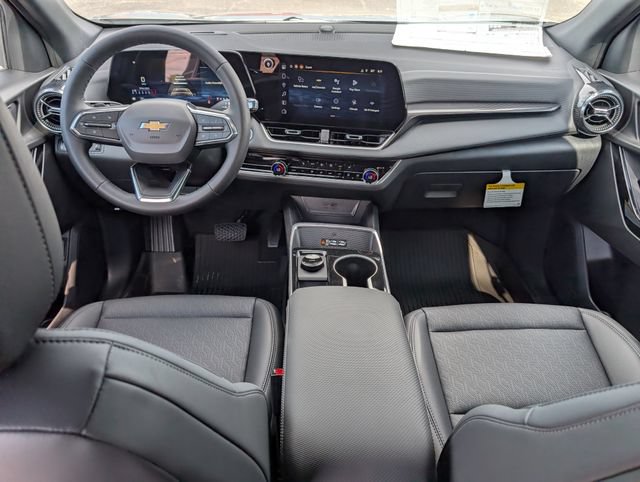 New 2026 Chevrolet Equinox LT w/ Convenience Package II FWD image 5