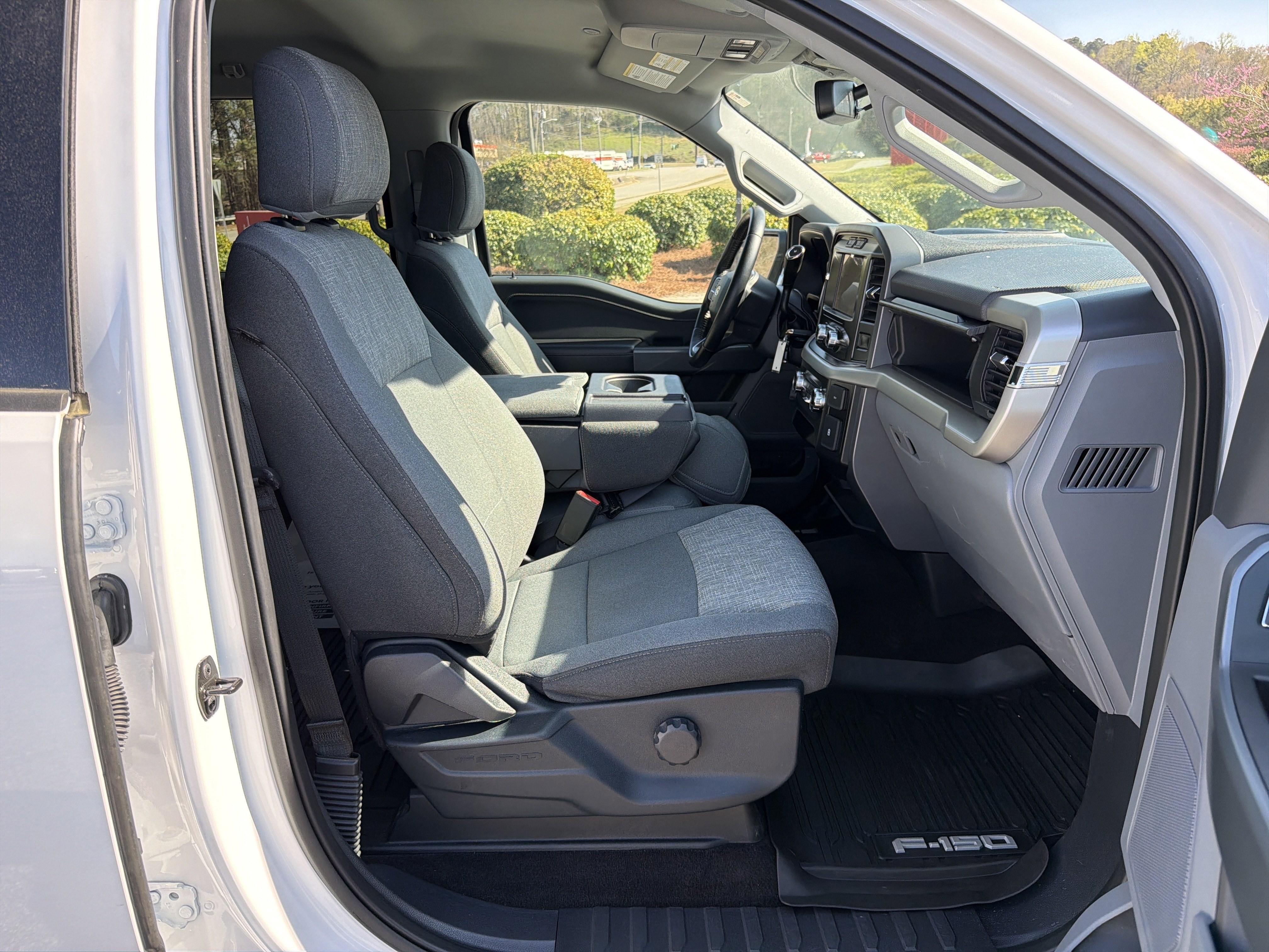 Used 2021 Ford F150 XLT w/ Equipment Group 301A Mid image 25