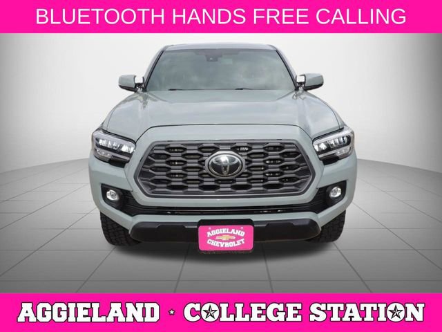 Used 2022 Toyota Tacoma TRD Off-Road w/ Technology Package image 9