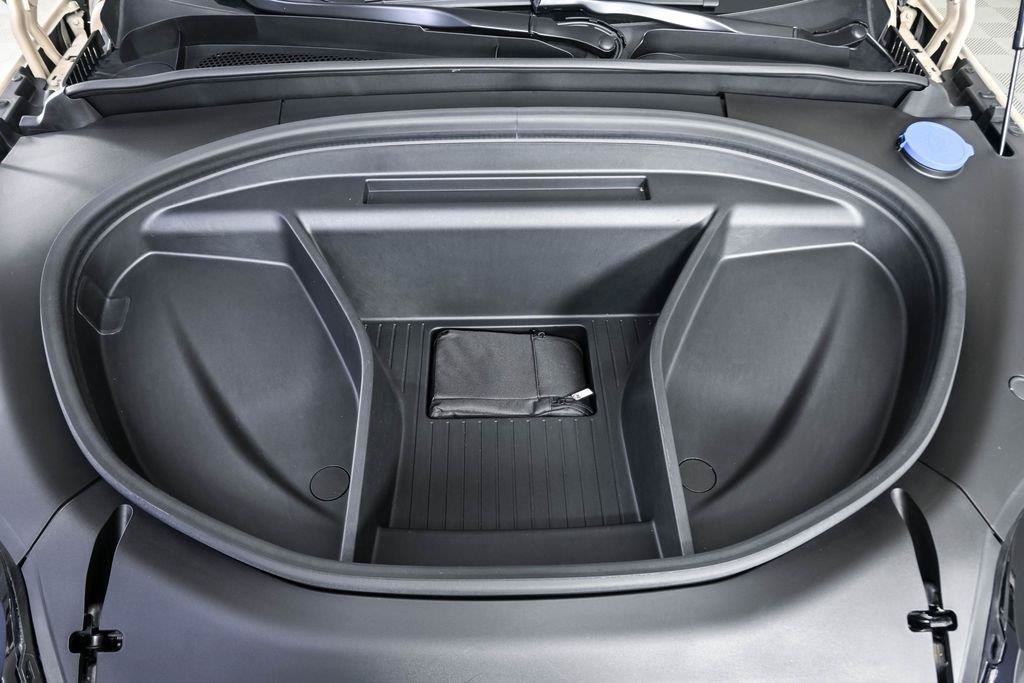 Certified 2025 Volvo EX90 Ultra AWD/4WD image 37