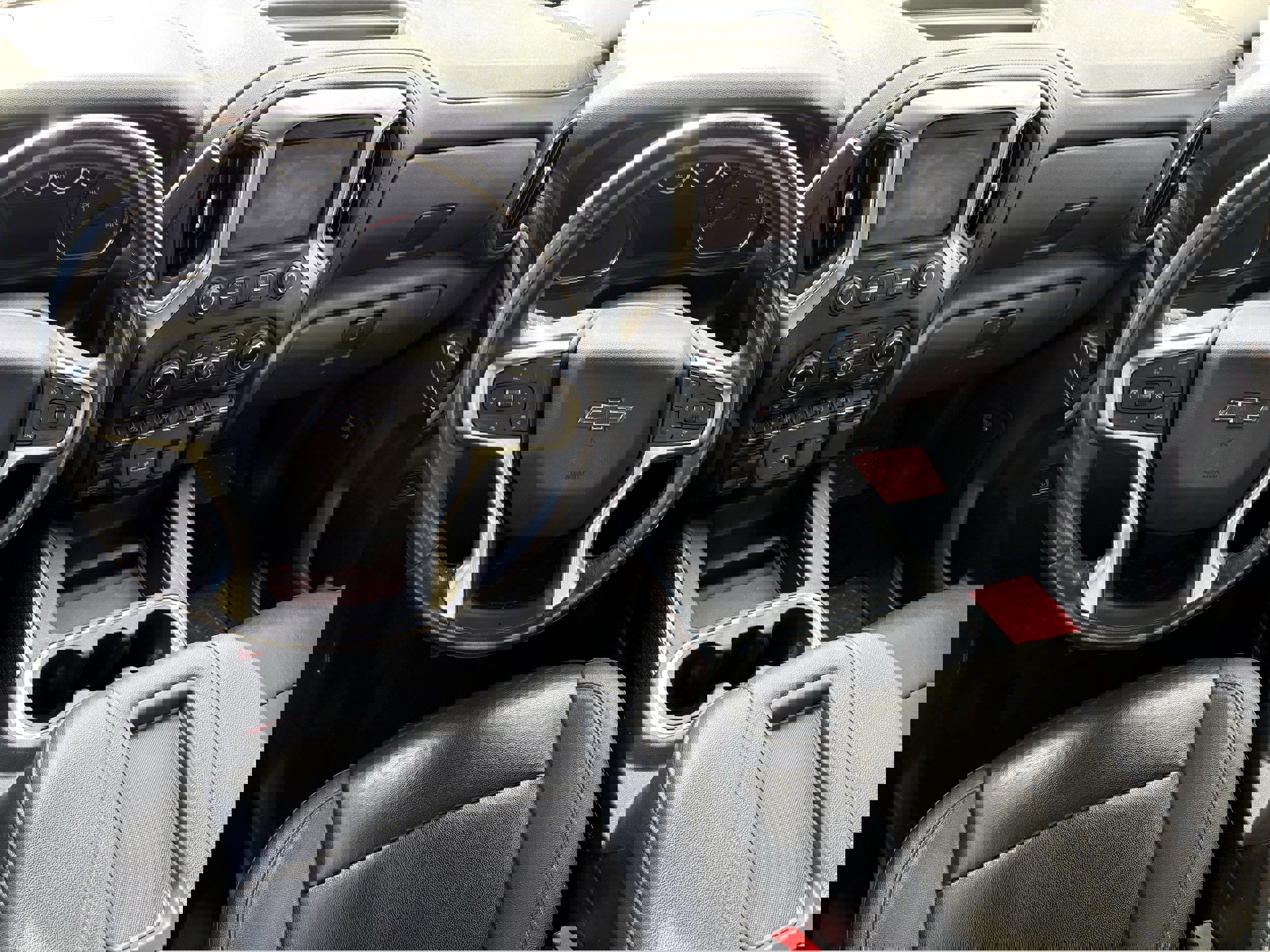 Used 2021 Chevrolet Silverado 1500 LT Trail Boss w/ Convenience Package II image 12