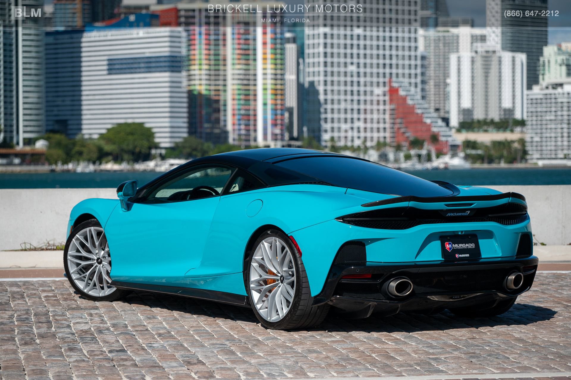 Used 2023 McLaren GT image 10