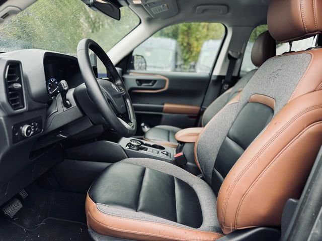 Used 2024 Ford Bronco Sport Outer Banks w/ Tech Package image 15