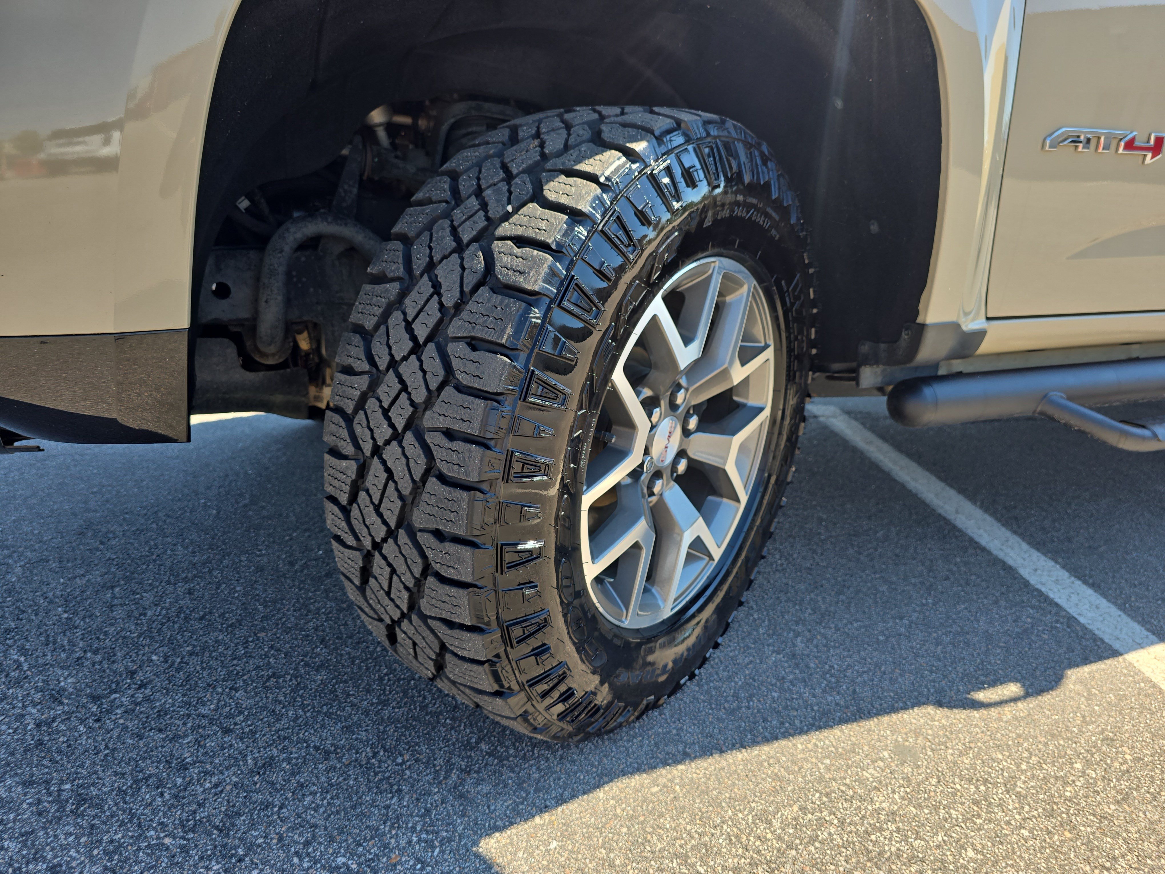 Used 2021 GMC Canyon AT4 AWD/4WD image 32