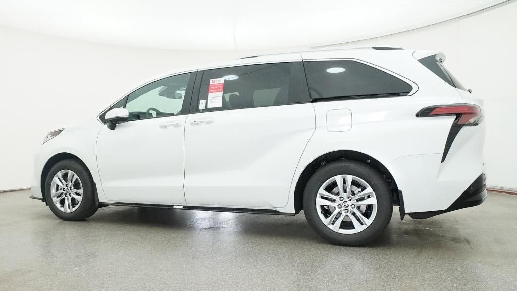 New 2026 Toyota Sienna Limited FWD image 20