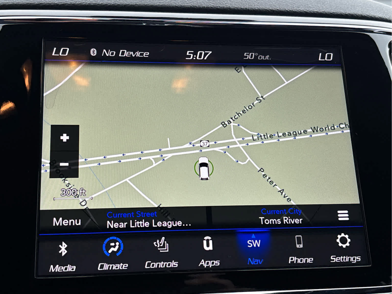 Used 2020 Jeep Grand Cherokee Laredo w/ Quick Order Package 2BN North image 15