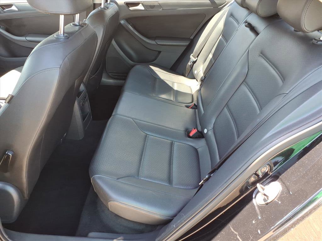 Used 2014 Volkswagen Jetta SE FWD image 13