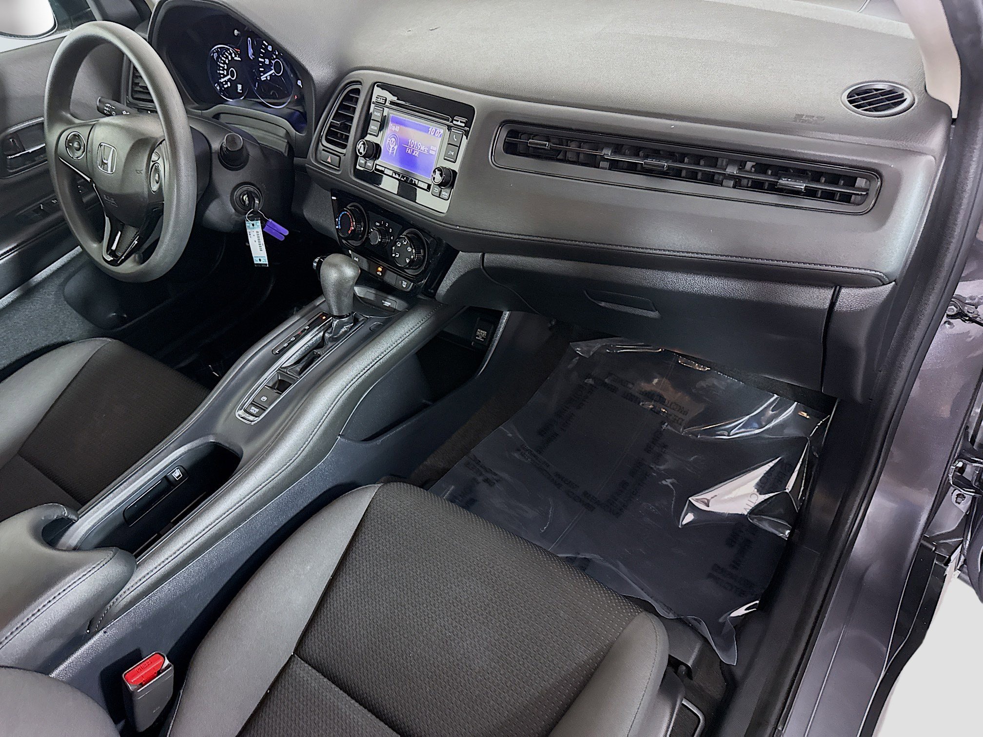 Used 2019 Honda HR-V LX image 29