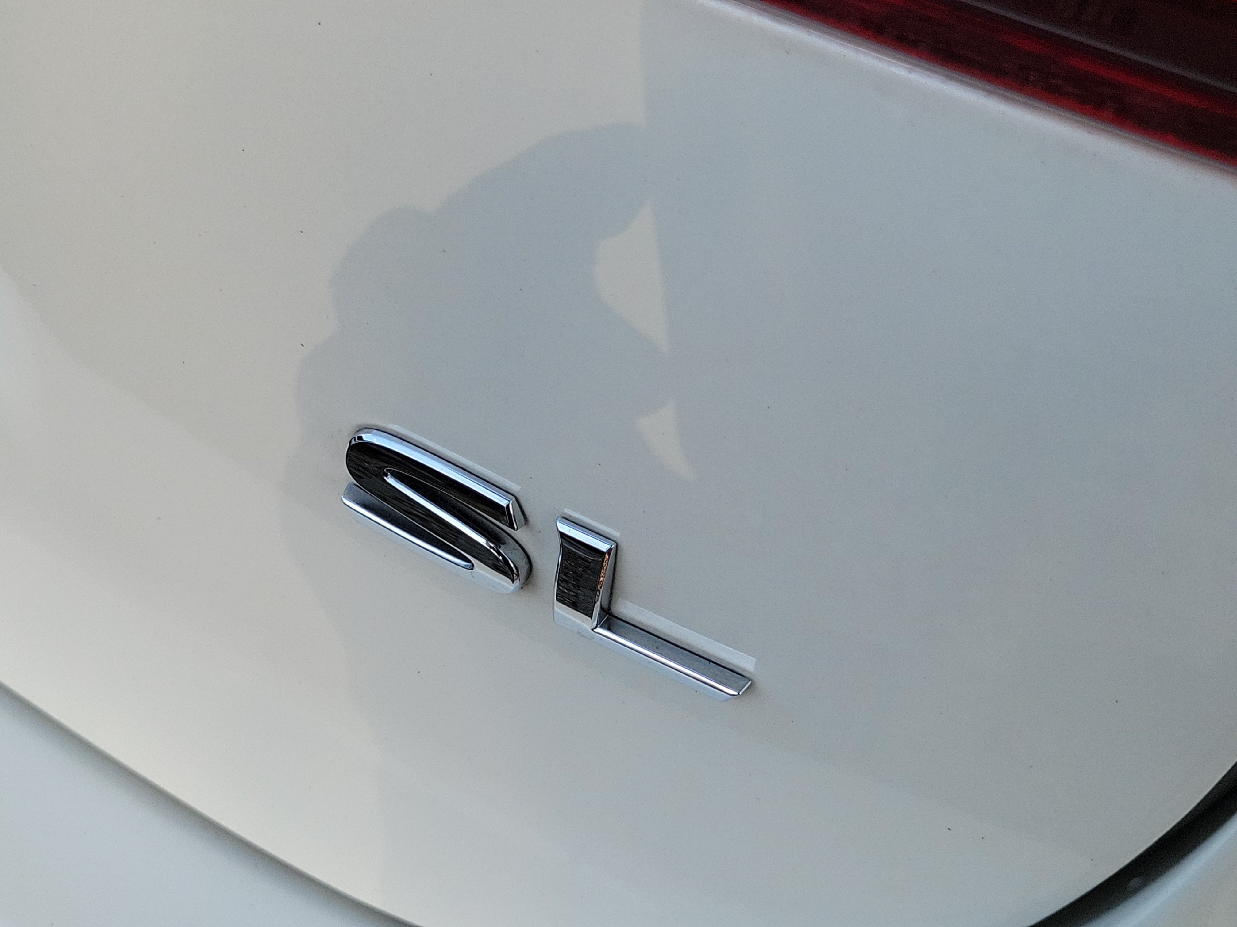 Used 2021 Nissan Rogue Sport SL w/ Premium Package FWD image 6