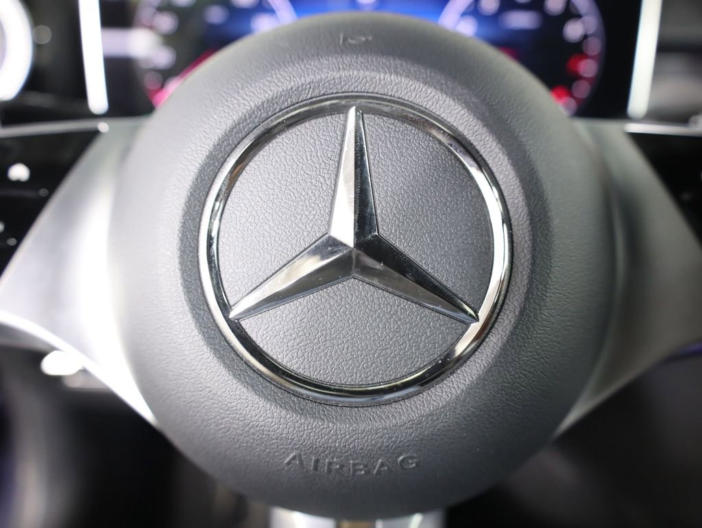 Certified 2026 Mercedes-Benz C 300 4MATIC Sedan image 15