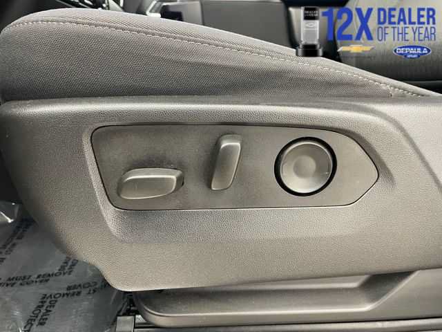 Certified 2023 Chevrolet Silverado 1500 LT AWD/4WD image 9