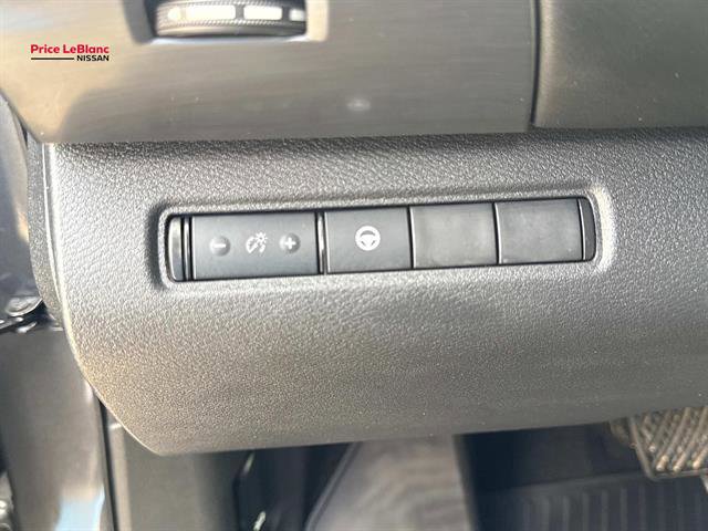 Used 2023 Nissan Pathfinder Rock Creek AWD/4WD image 20
