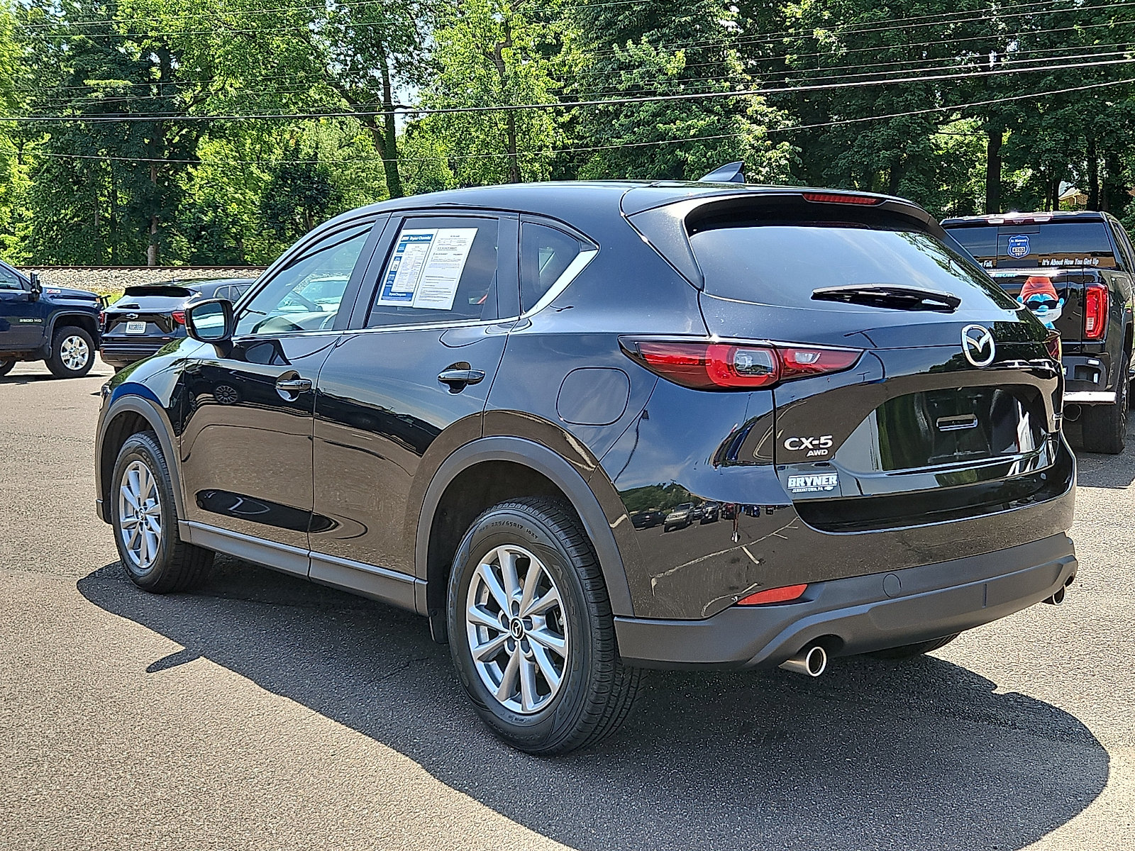 Used 2023 MAZDA CX-5 AWD 2.5 S w/ Select Package image 4