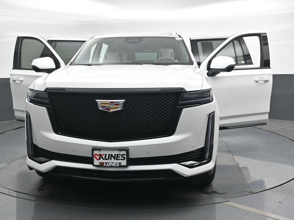 Used 2024 Cadillac Escalade ESV Sport Platinum AWD/4WD image 49