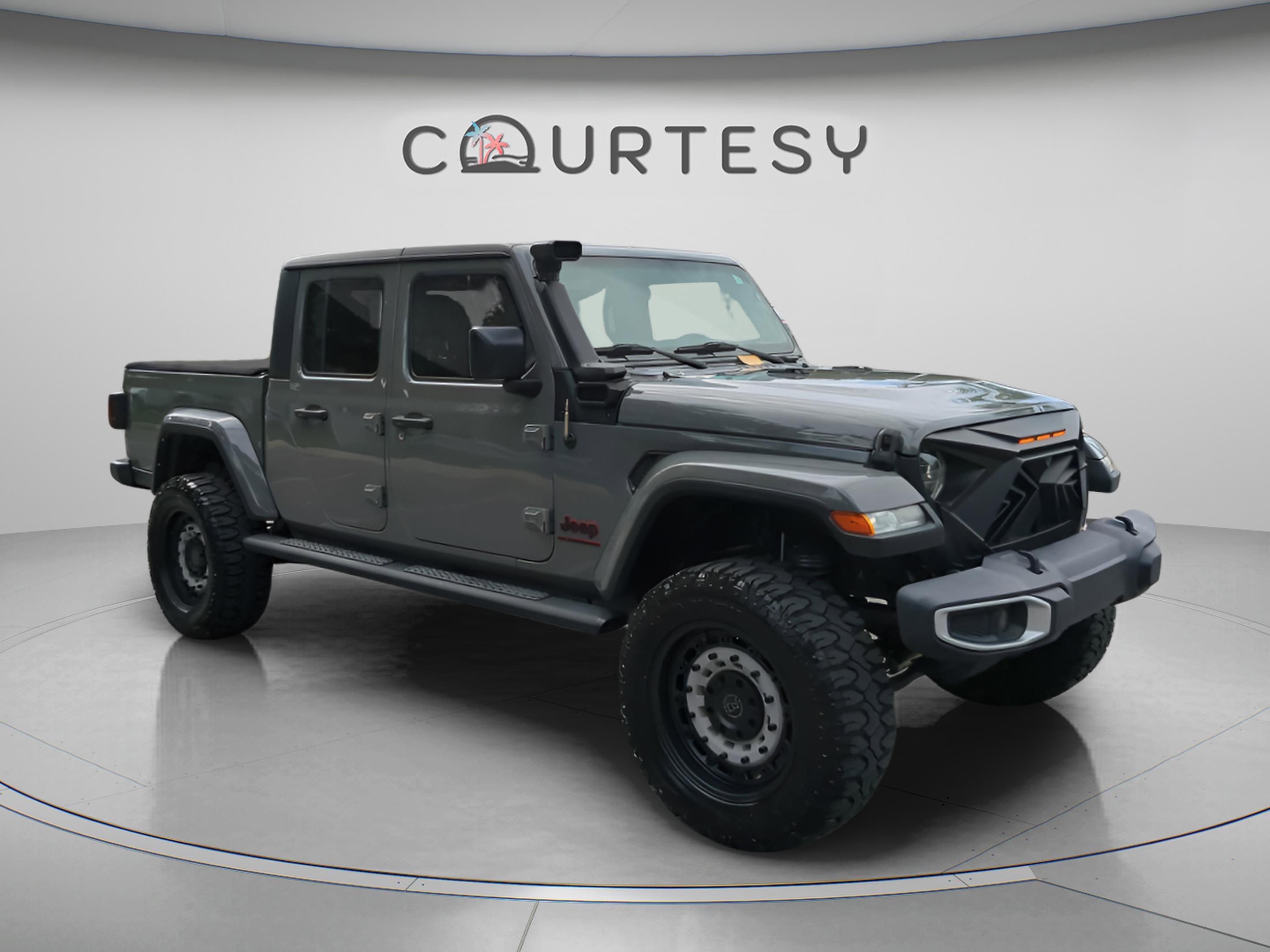 Used 2021 Jeep Gladiator Sport AWD/4WD image 9