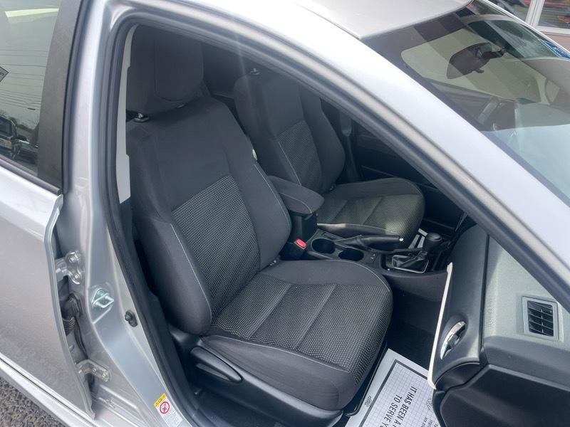 Used 2016 Scion iM FWD image 28