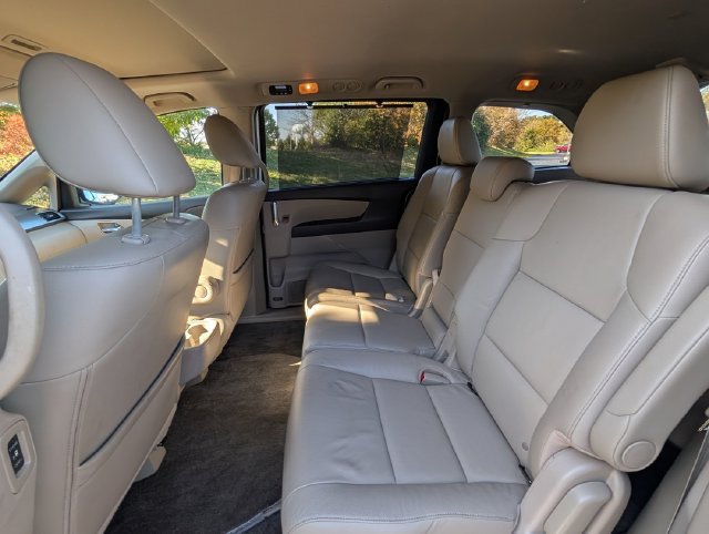 Used 2016 Honda Odyssey EX-L image 27