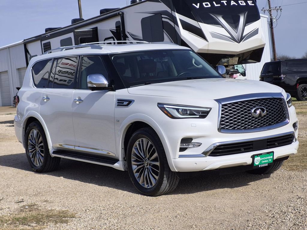 Used 2019 INFINITI QX80 Luxe w/ Proactive Package image 2