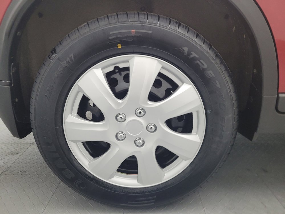 Used 2014 Nissan Rogue S AWD/4WD image 31