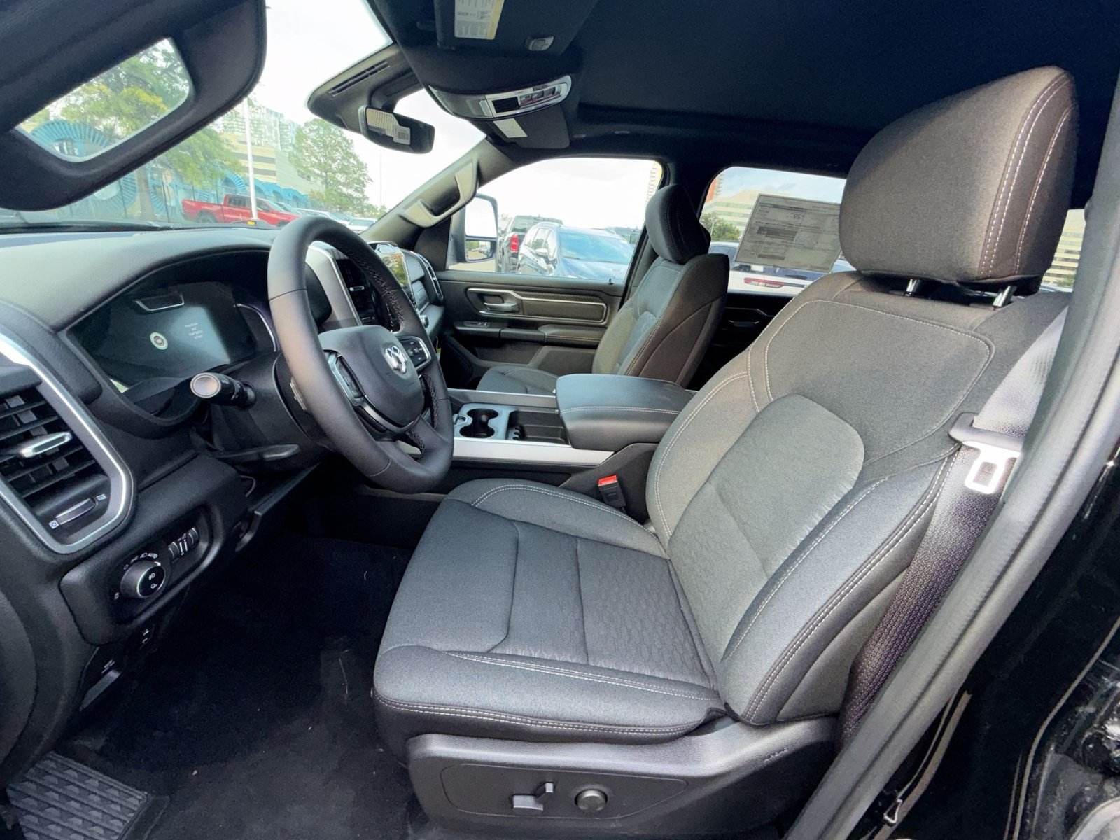 New 2026 RAM 1500 Big Horn AWD/4WD image 13