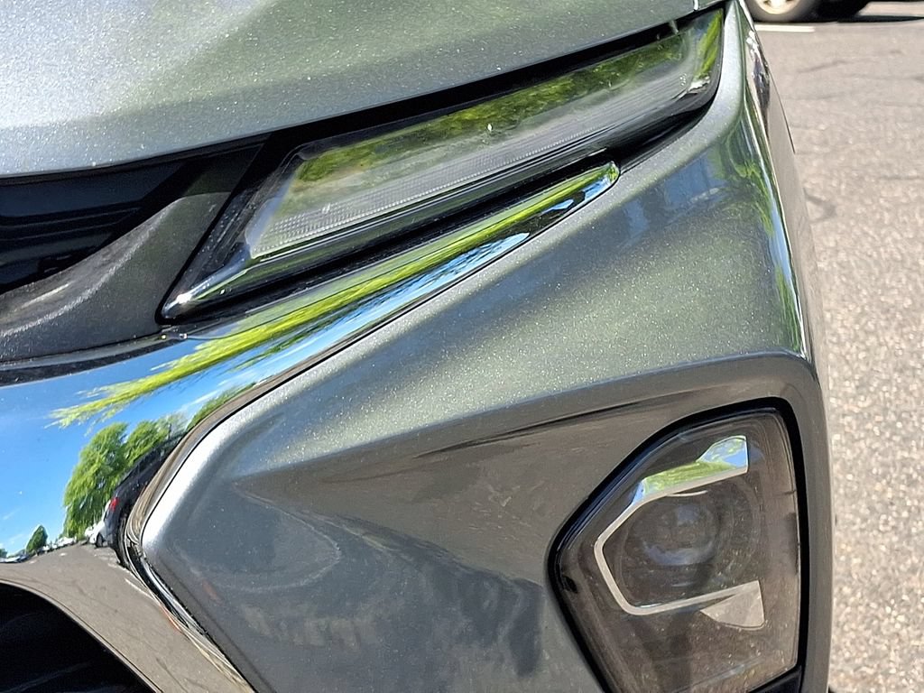 Used 2025 Chevrolet Blazer LT AWD/4WD image 13