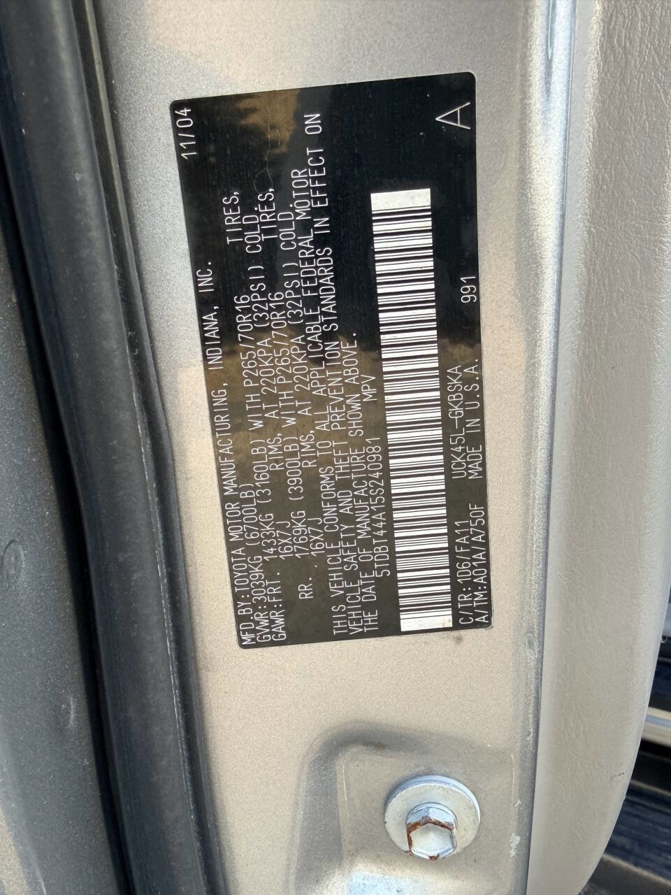 Used 2005 Toyota Sequoia SR5 image 54