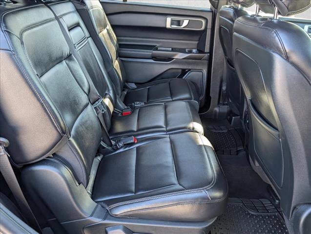 Used 2020 Ford Explorer XLT w/ Equipment Group 202A image 21