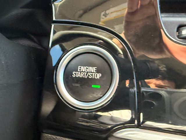 Certified 2020 Buick Encore Preferred FWD image 25