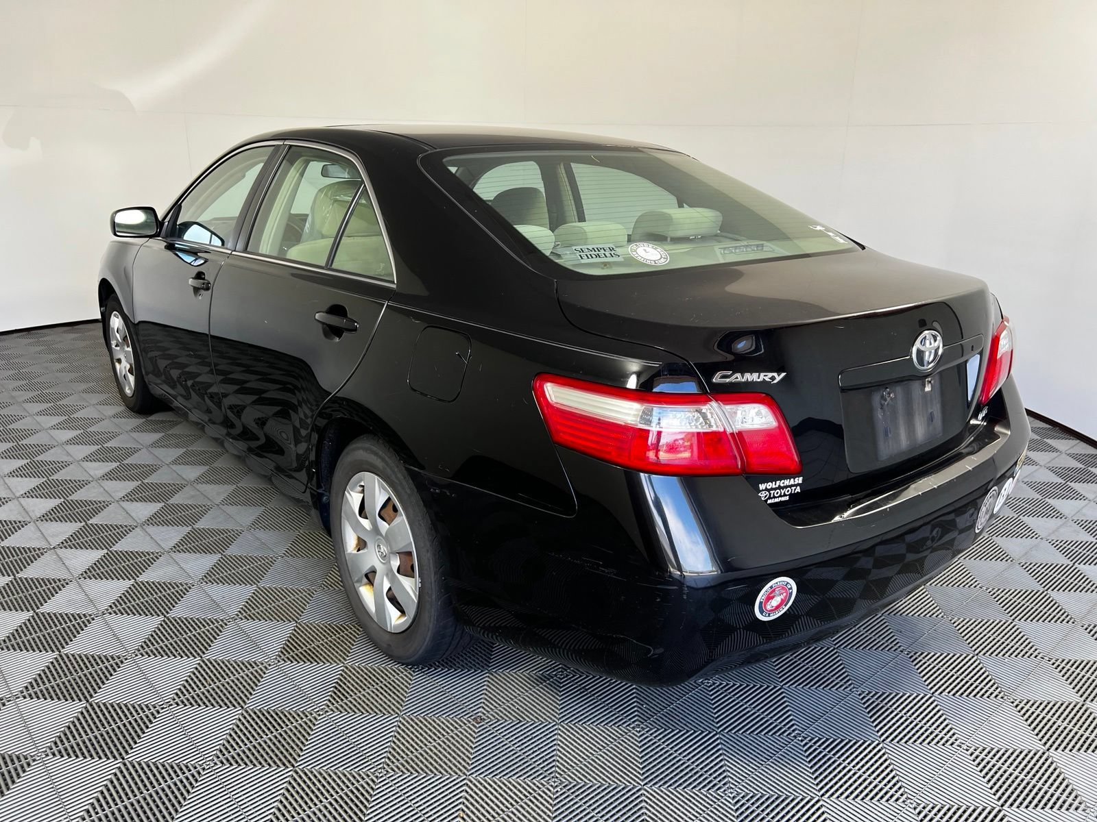 Used 2007 Toyota Camry SE FWD image 8