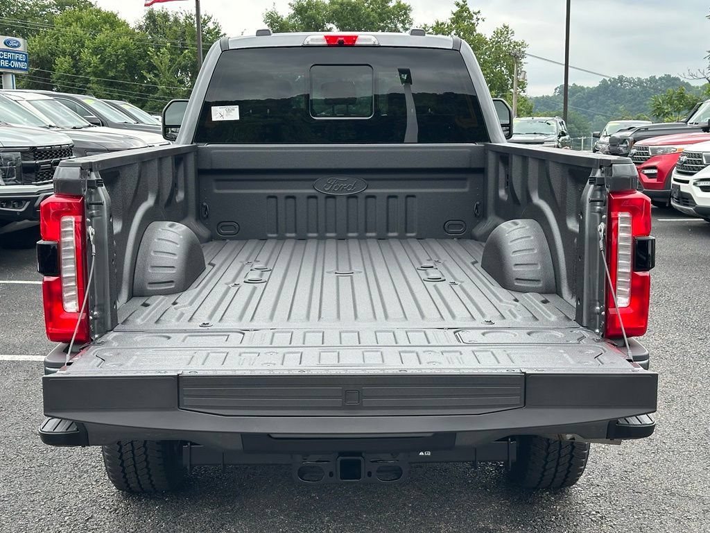 New 2026 Ford F350 Lariat w/ Black Appearance Package AWD/4WD image 30