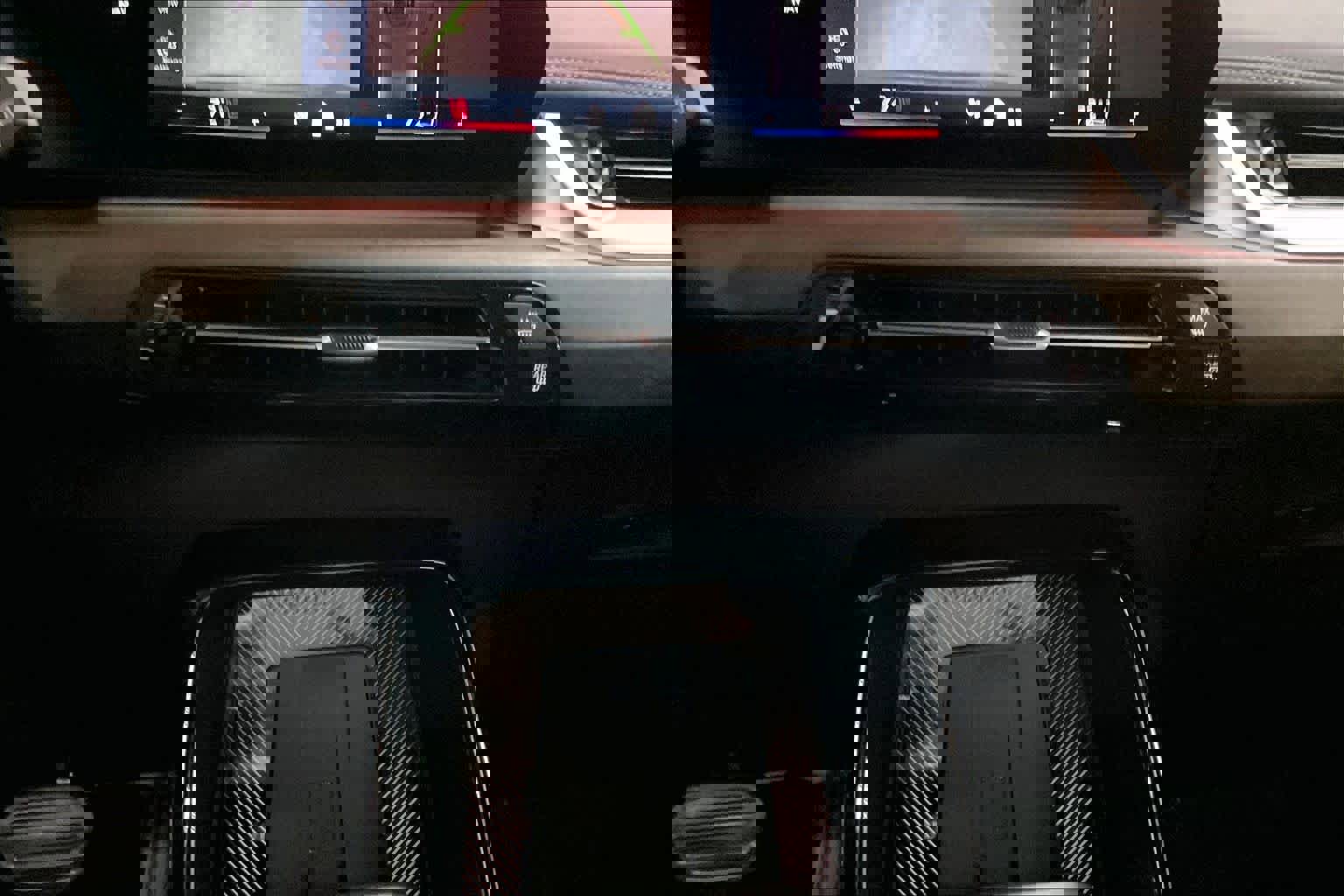 Used 2025 BMW X1 xDrive28i w/ Convenience Package image 34