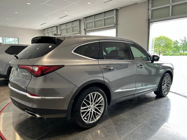 Used 2024 Acura MDX SH-AWD w/ Advance Package image 8