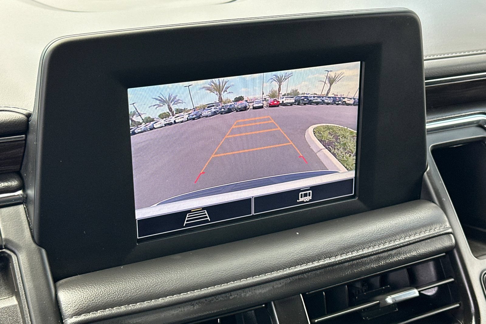 Used 2024 Chevrolet Tahoe LS RWD image 27