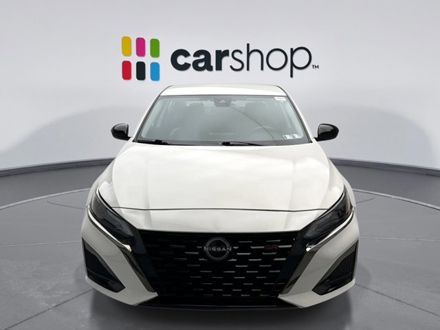 Used 2024 Nissan Altima 2.5 SR image 8