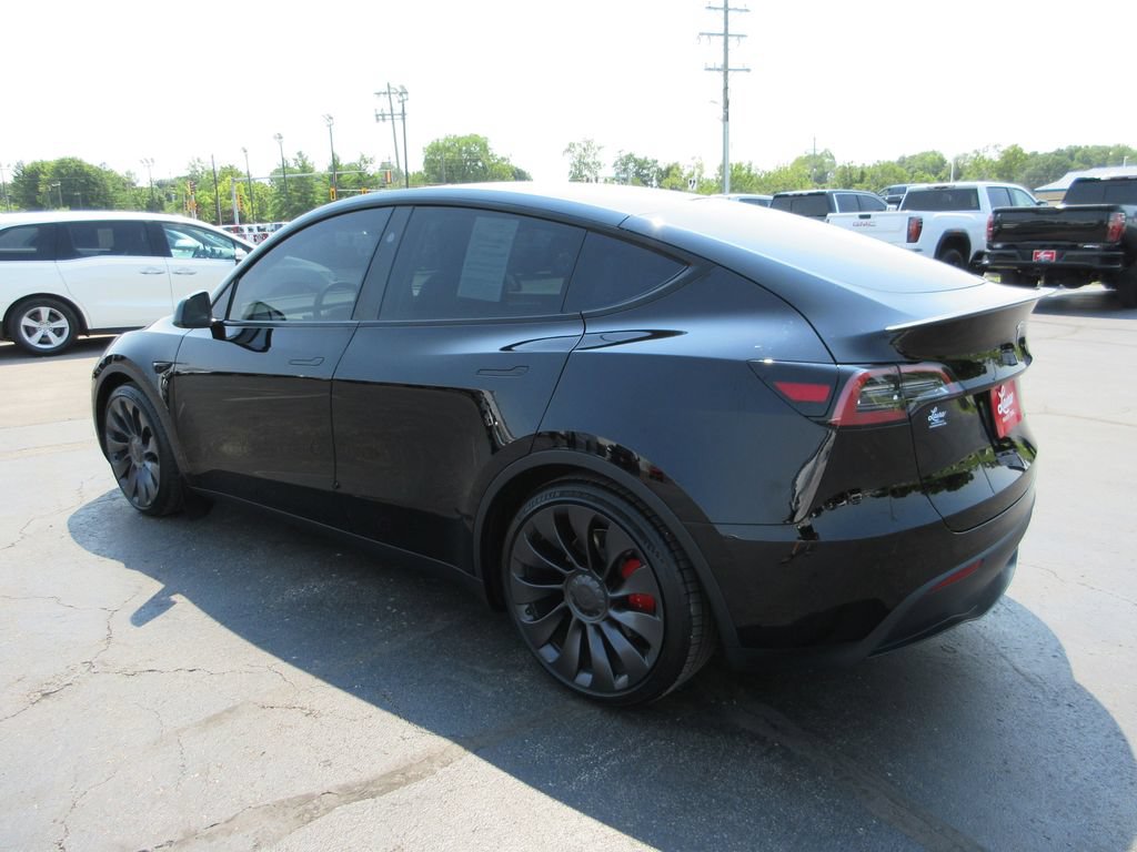 Used 2024 Tesla Model Y Performance AWD/4WD image 8